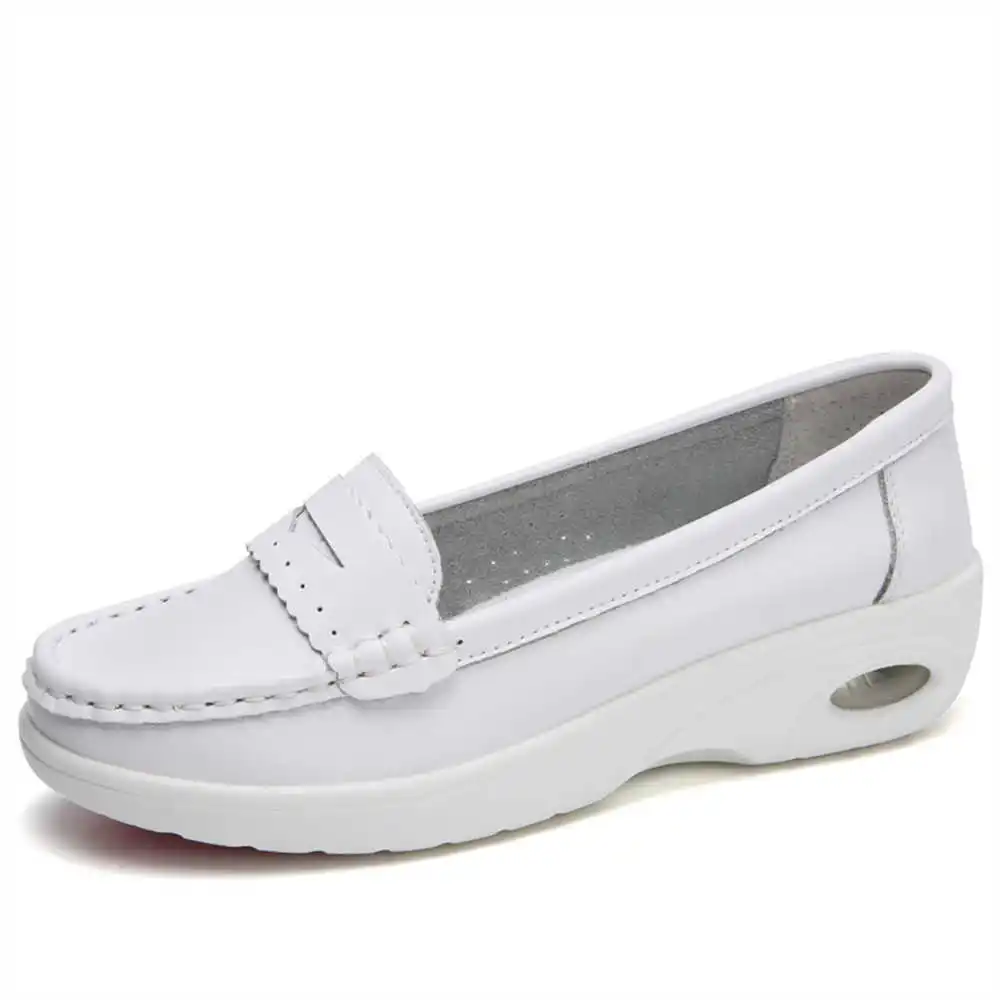 Thick Sole Slipon White Traine - đánh giá và giá Tech Accessories Gifts For Men