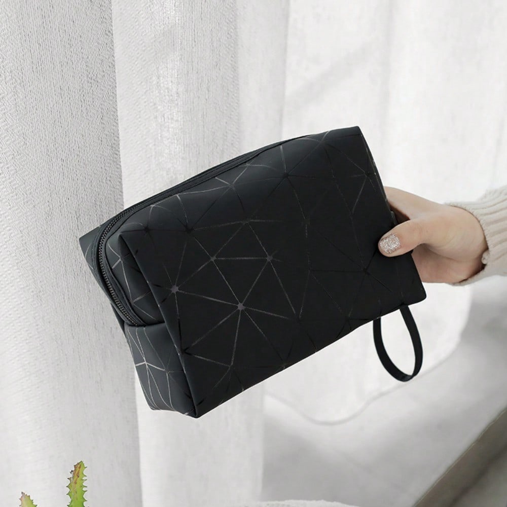 Geometric Luminous Makeup Bag  - đánh giá và giá Tech Accessories Travel Organizer Pouch