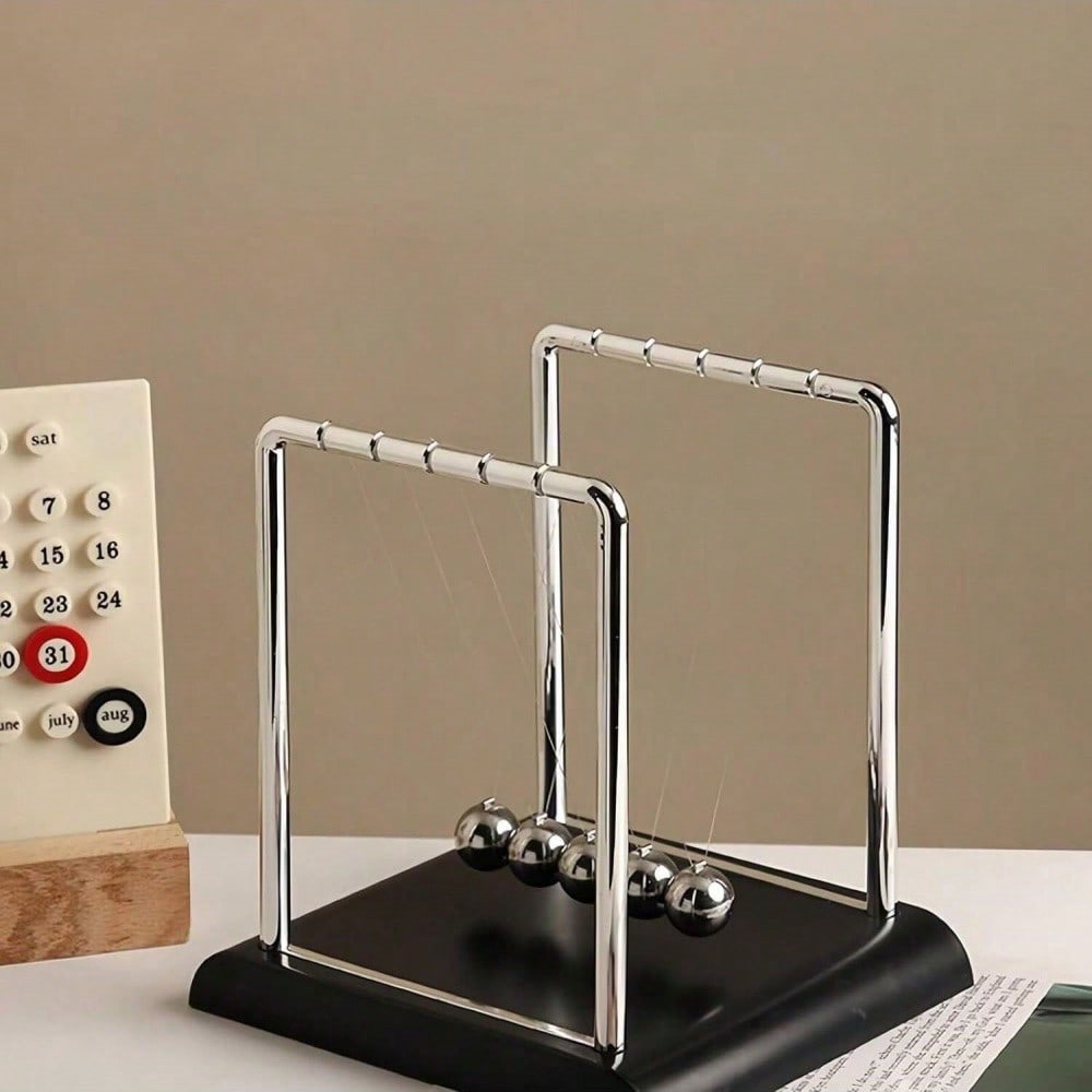 Black Metal Newton's Cradle Ba - đánh giá và giá Tech Desktop Accessories