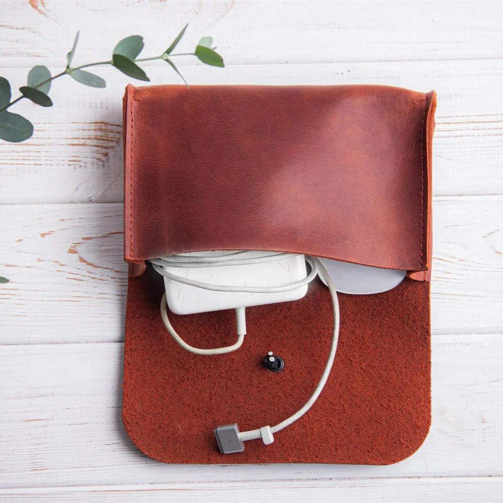 Genuine Leather MacBook Mouse  - đánh giá và giá Tech Accessories Travel Organizer Pouch