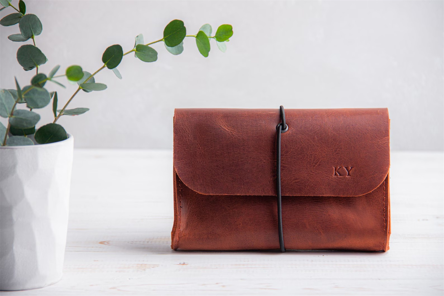 Genuine Leather MacBook Mouse  - đánh giá và giá Tech Accessories Travel Organizer Pouch
